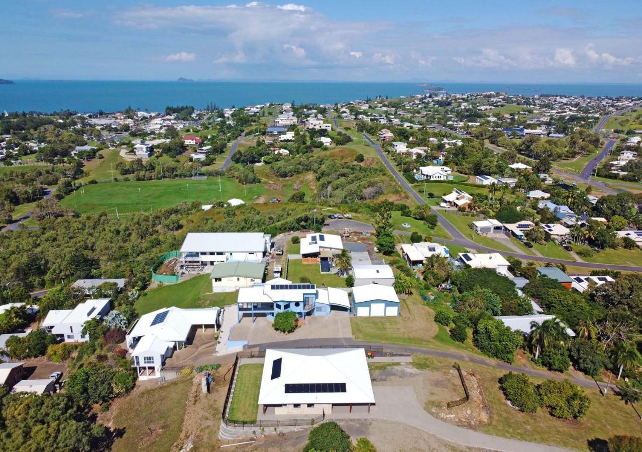 Villa Escape With A View à Emu Park Extérieur photo